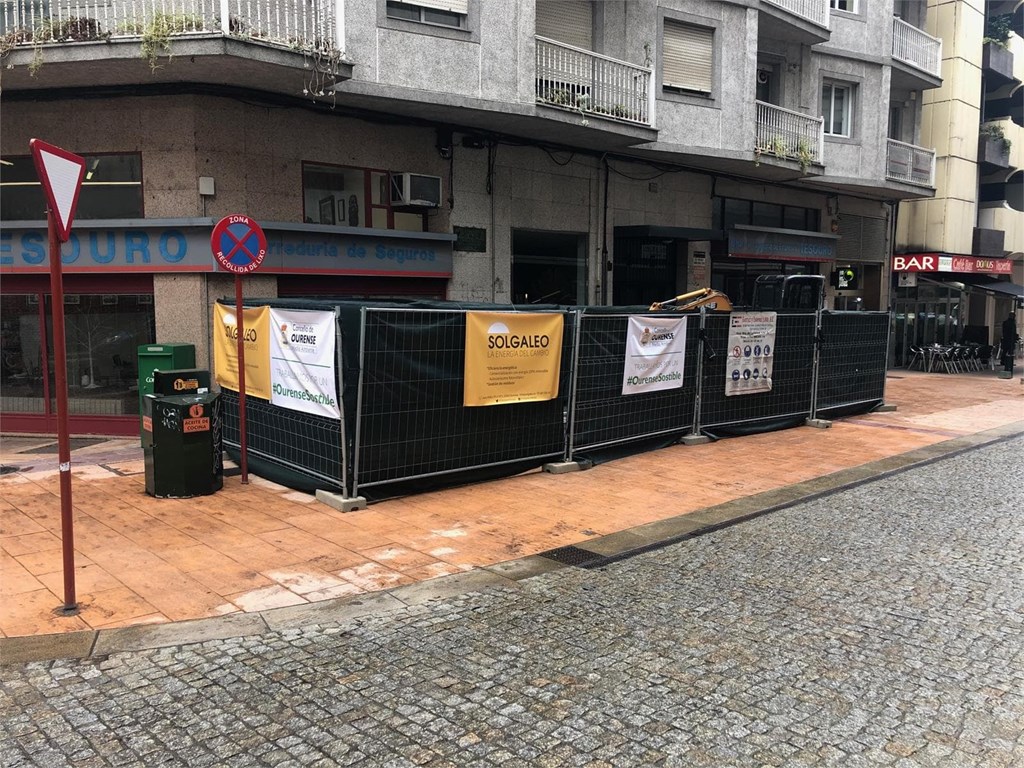 Foto 6 Sustitución de contenedores soterrados por semisoterrados MOLOK en Ourense.