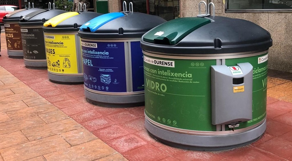 Foto 9 Sustitución de contenedores soterrados por semisoterrados MOLOK en Ourense.